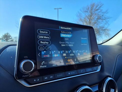 Used 2024 Nissan Sentra SV image 5