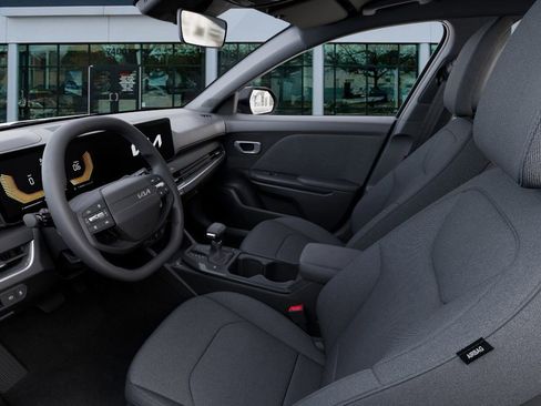 New 2026 Kia K4 LX image 17