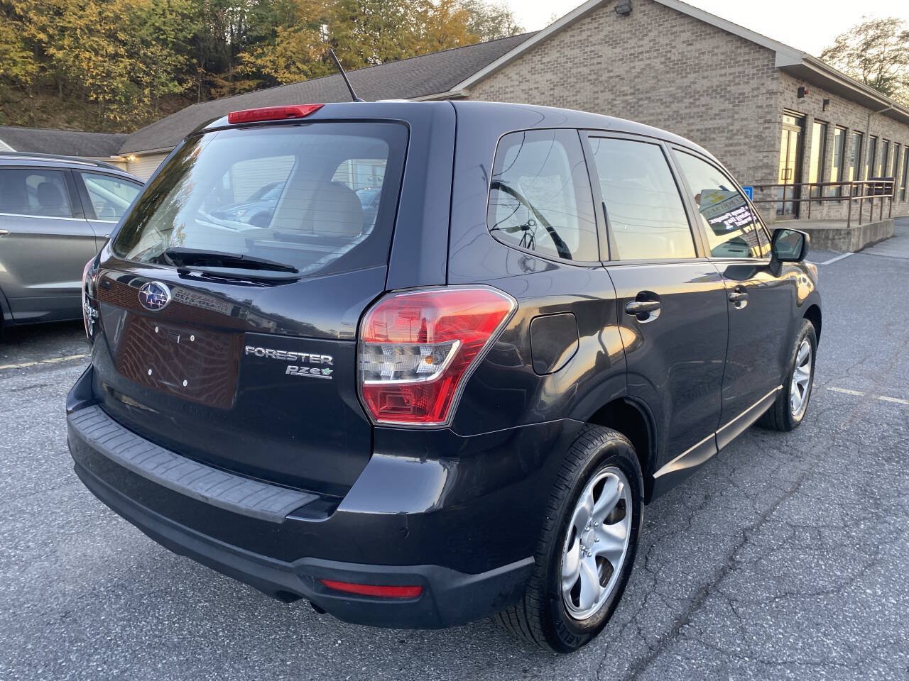 Used 2014 Subaru Forester 2.5i w/ Popular Package #1 AWD/4WD image 6