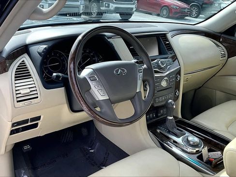 Used 2017 INFINITI QX80 4WD image 17