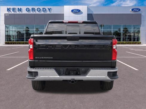 Used 2020 Chevrolet Silverado 1500 LT w/ All-Star Edition RWD image 8