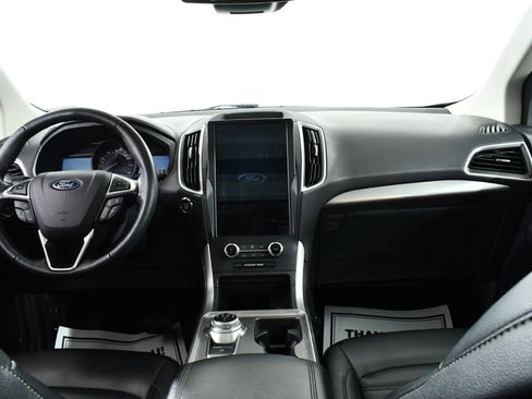 Used 2024 Ford Edge SEL w/ Convenience Package image 7