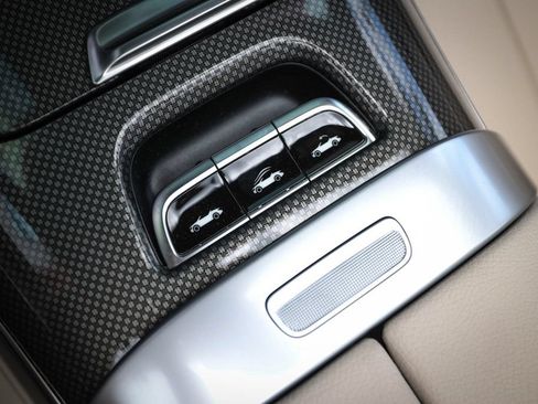 Used 2026 Mercedes-Benz CLE 300 4MATIC Cabriolet image 36