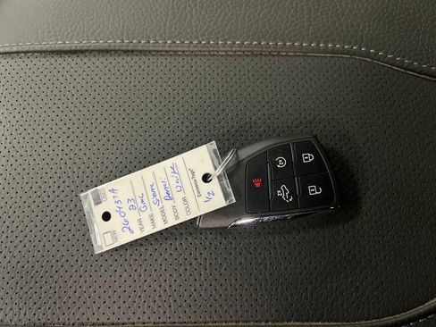 Certified 2023 GMC Sierra 1500 Denali w/ Technology Package image 29