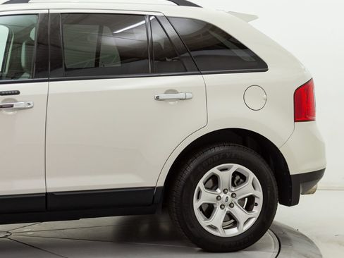 Used 2011 Ford Edge SEL w/ 202A Rapid Spec Order Code AWD/4WD image 11