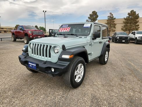Used 2023 Jeep Wrangler Sport image 3