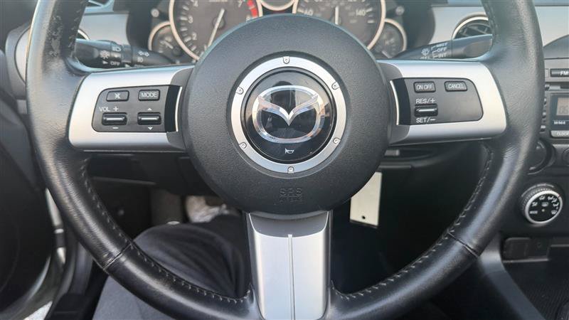 Used 2012 MAZDA MX-5 Miata Sport w/ Convenience Pkg RWD image 17
