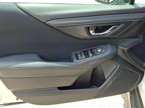 Used 2021 Subaru Outback Premium AWD/4WD image 9