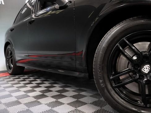 Used 2017 Porsche Cayenne GTS image 73