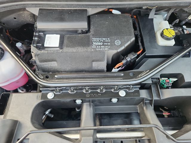 Certified 2023 Volkswagen ID.4 Pro AWD/4WD image 13