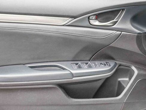 Used 2018 Honda Civic EX-L image 22