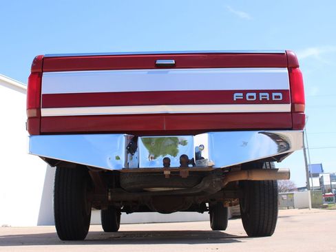 Used 1991 Ford F250 2WD Regular Cab image 30