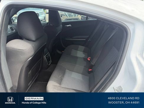 Used 2022 Dodge Charger R/T RWD image 12