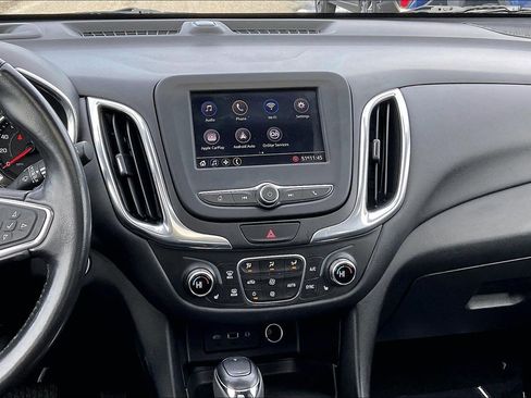 Used 2020 Chevrolet Equinox LT w/ Sport Edition image 6