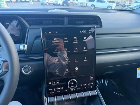 New 2026 GMC Terrain AT4 w/ Convenience Package III AWD/4WD image 21