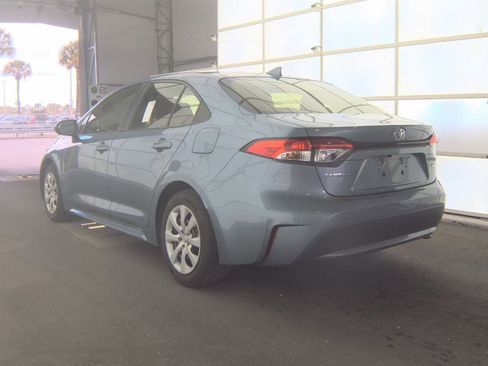 Used 2022 Toyota Corolla LE FWD image 6