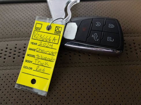 Used 2024 Chevrolet Silverado 1500 High Country w/ High Country Premium Package image 30