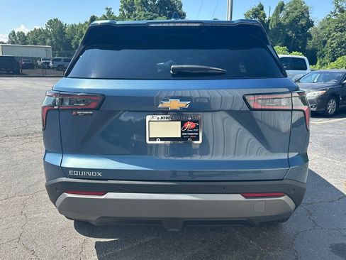 Used 2026 Chevrolet Equinox LT FWD image 7