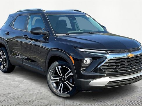 New 2026 Chevrolet TrailBlazer LT w/ LT Cold Weather Package image 2