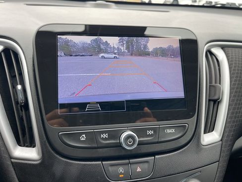 Used 2024 Chevrolet Malibu LT image 11