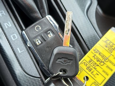 Used 2018 Chevrolet Colorado Z71 image 34