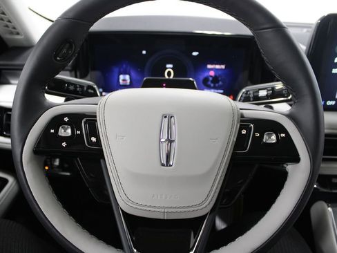 New 2026 Lincoln Aviator 2WD w/ Jet Appearance Package image 37