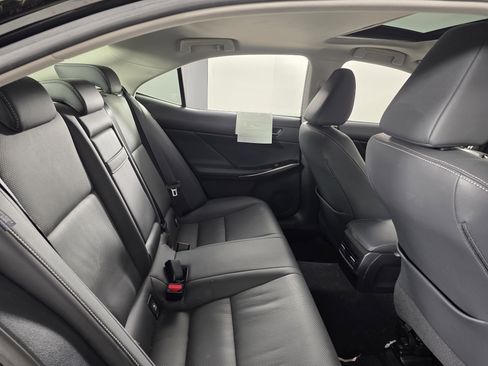 Used 2015 Lexus IS 250 w/ Navigation System Package image 22