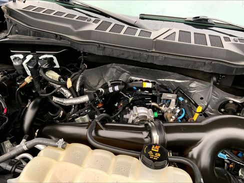 Certified 2023 Ford F150 XLT w/ Equipment Group 302A High image 28