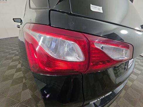 Used 2021 Chevrolet Equinox LT image 35