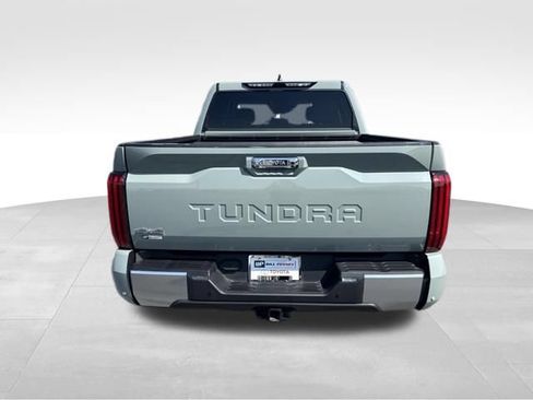 Used 2024 Toyota Tundra Limited AWD/4WD image 4