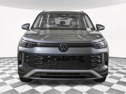 New 2026 Volkswagen Tiguan SE AWD/4WD image 8
