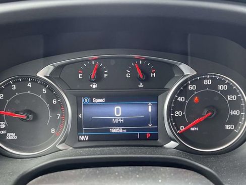 Certified 2023 GMC Acadia SLE w/ Driver Convenience Package image 23