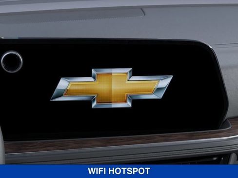 New 2026 Chevrolet Suburban LT w/ Comfort Package AWD/4WD image 21