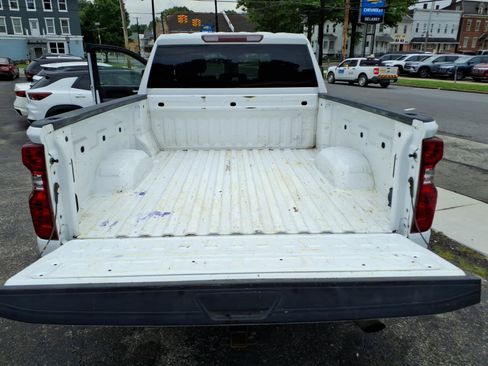 Used 2024 Chevrolet Silverado 2500 Custom w/ Custom Convenience Package AWD/4WD image 18