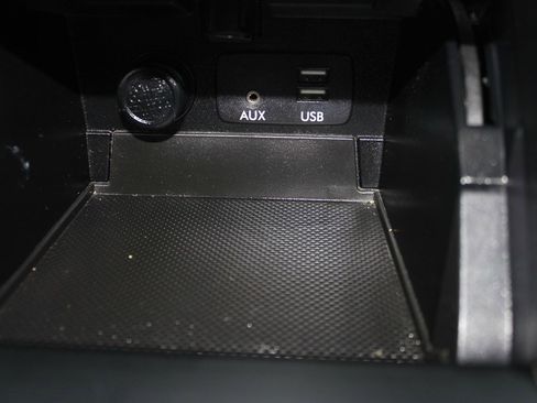 Used 2015 Subaru Legacy 2.5i Premium image 21