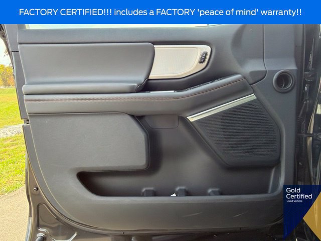 Used 2025 Ford Expedition Active AWD/4WD image 33