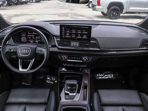 Used 2022 Audi Q5 2.0T Premium Plus image 16