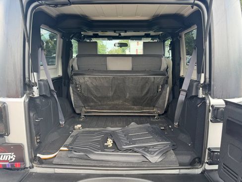 Used 2008 Jeep Wrangler X AWD/4WD image 12