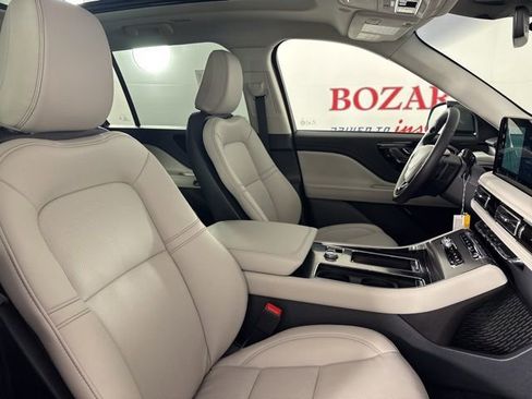 New 2025 Lincoln Aviator Premiere w/ Jet Appearance Package image 20