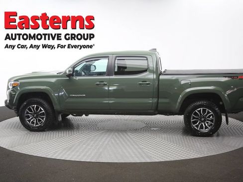 Used 2022 Toyota Tacoma TRD Sport AWD/4WD image 59
