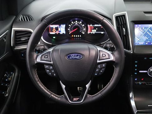 Used 2020 Ford Edge ST w/ Equipment Group 401A AWD/4WD image 19