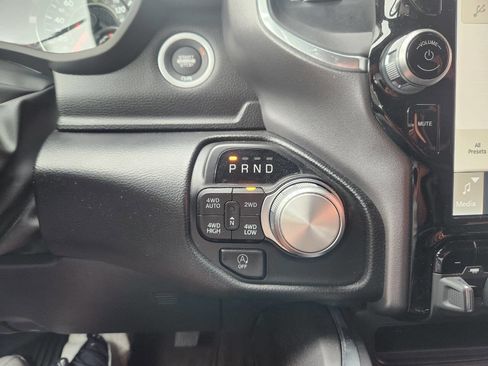 Used 2023 RAM 1500 Laramie AWD/4WD image 26