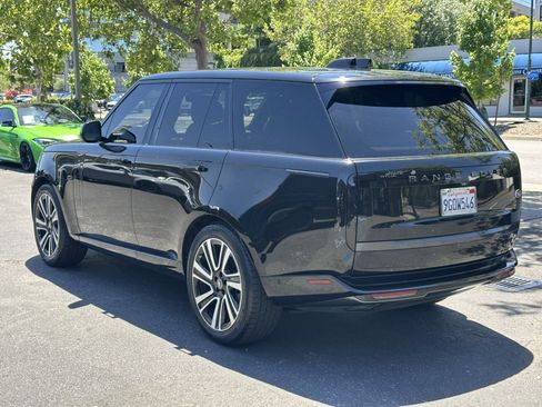 Used 2023 Land Rover Range Rover SE AWD/4WD image 12