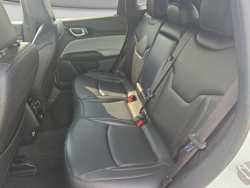 Used 2025 Jeep Compass Limited AWD/4WD image 34