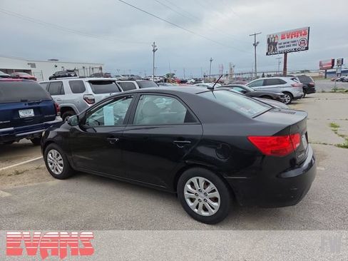 Used 2013 Kia Forte EX FWD image 3