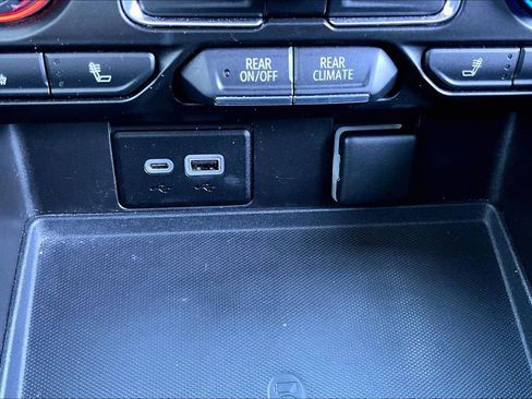 Used 2021 Chevrolet Tahoe LT image 15