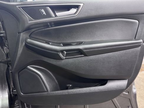 Used 2016 Ford Edge SEL w/ Equipment Group 201A image 22