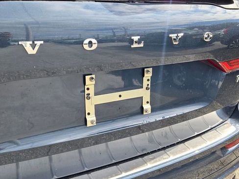 New 2026 Volvo XC60 B5 Ultra w/ Protection Package Premier image 9