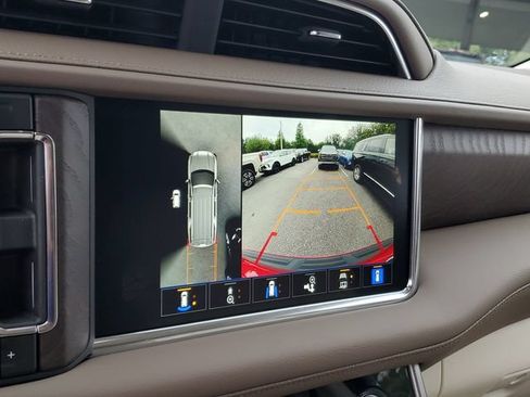 Used 2024 GMC Yukon Denali AWD/4WD image 21