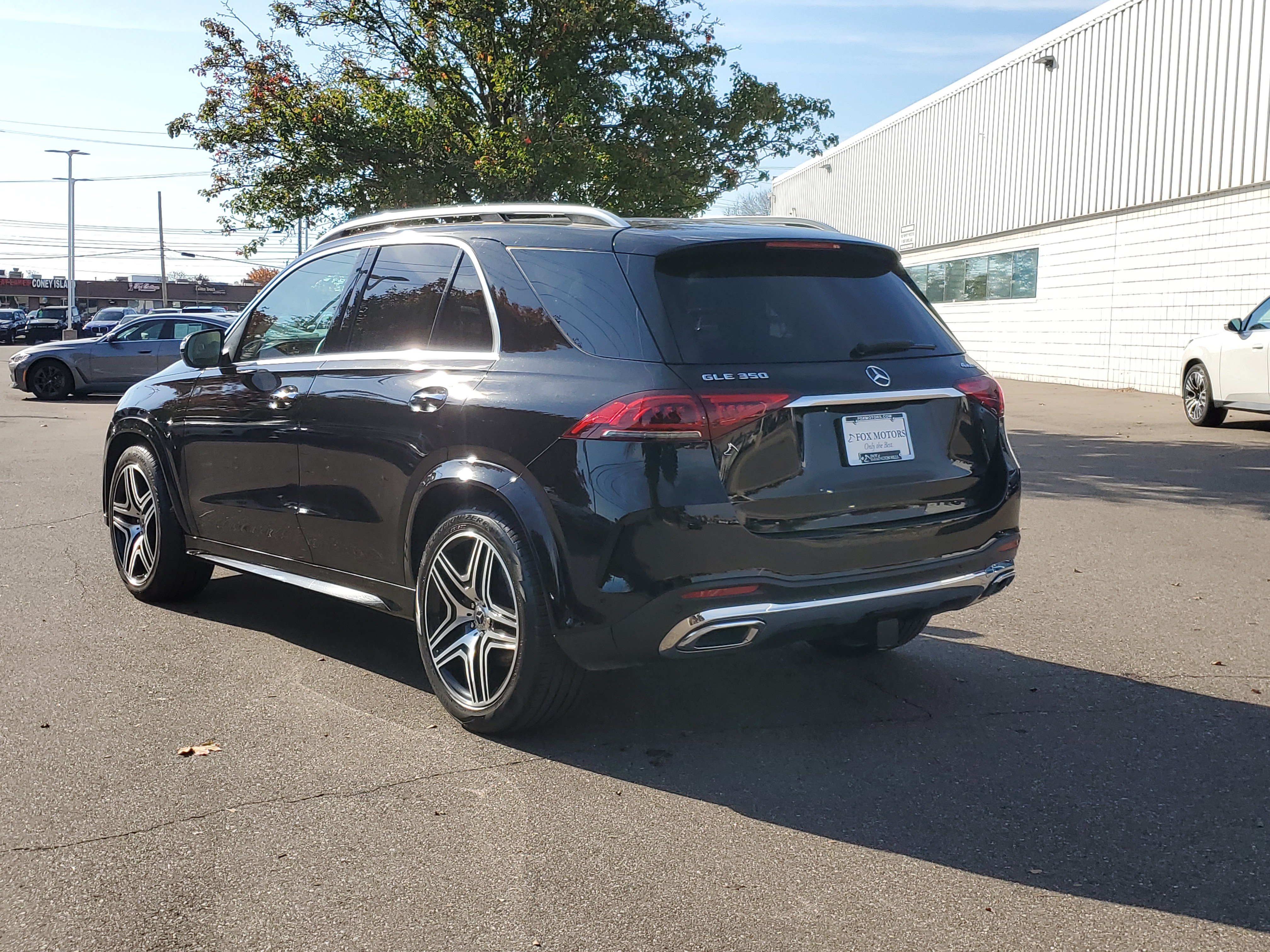 Used 2020 Mercedes-Benz GLE 350 4MATIC image 3